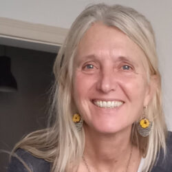 Tamara Henke Secundaria y Preparatoria